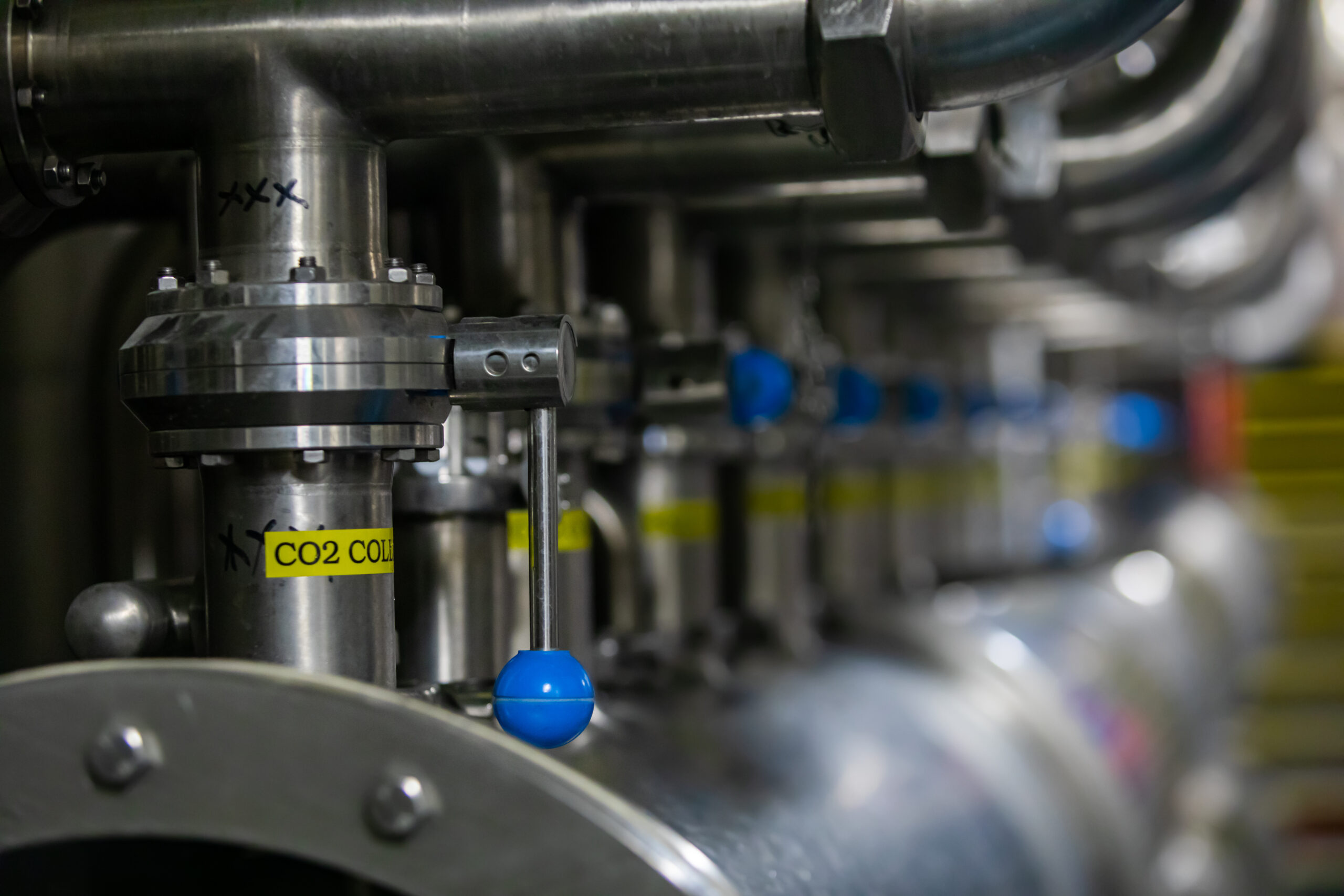 serving vessels piping system dispatching area